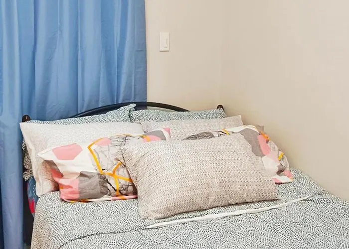 Private Unit With Balcony Near The Beaches Apartment